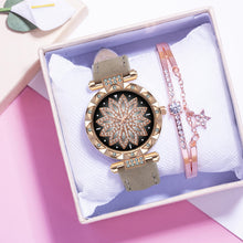 Load image into Gallery viewer, Fashion Leather Strap Watch Women Quartz Watch Romantic Starry
