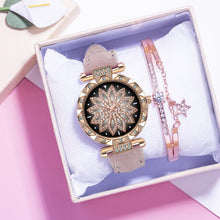 Load image into Gallery viewer, Fashion Leather Strap Watch Women Quartz Watch Romantic Starry

