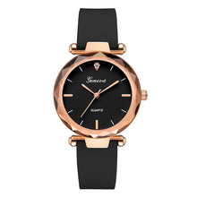 Load image into Gallery viewer, Fashion ladies wrist watches Round glass silicone strap wrist watch
